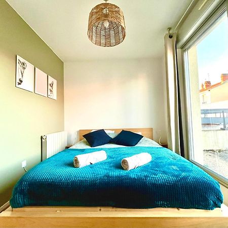 Bngo I Immense Rooftop Lyon I 2 Chambres, 4 Places Parkings, 2 Immenses Terrasses, 8 Personnes Exterior photo
