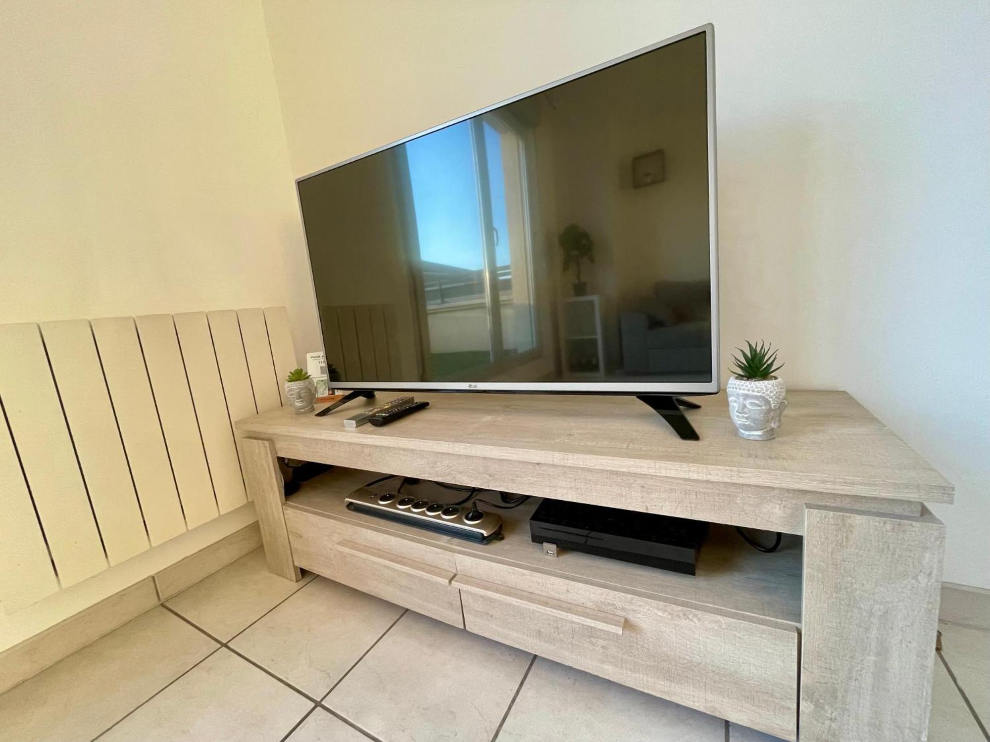 Bngo I Immense Rooftop Lyon I 2 Chambres, 4 Places Parkings, 2 Immenses Terrasses, 8 Personnes Exterior photo