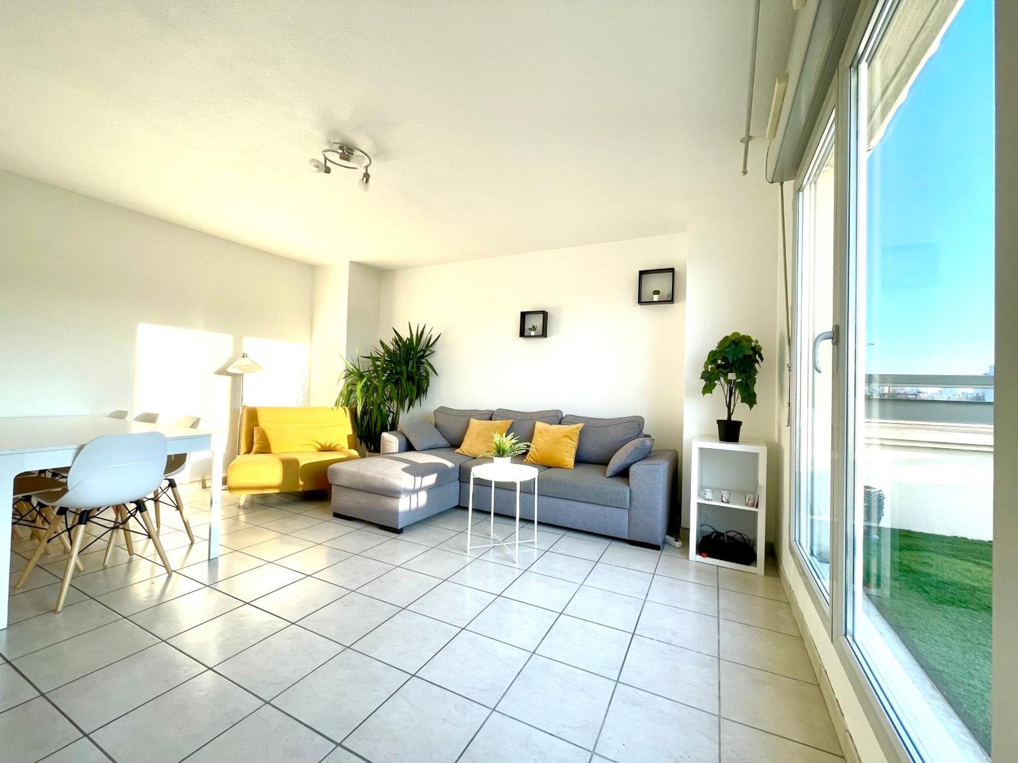 Bngo I Immense Rooftop Lyon I 2 Chambres, 4 Places Parkings, 2 Immenses Terrasses, 8 Personnes Exterior photo