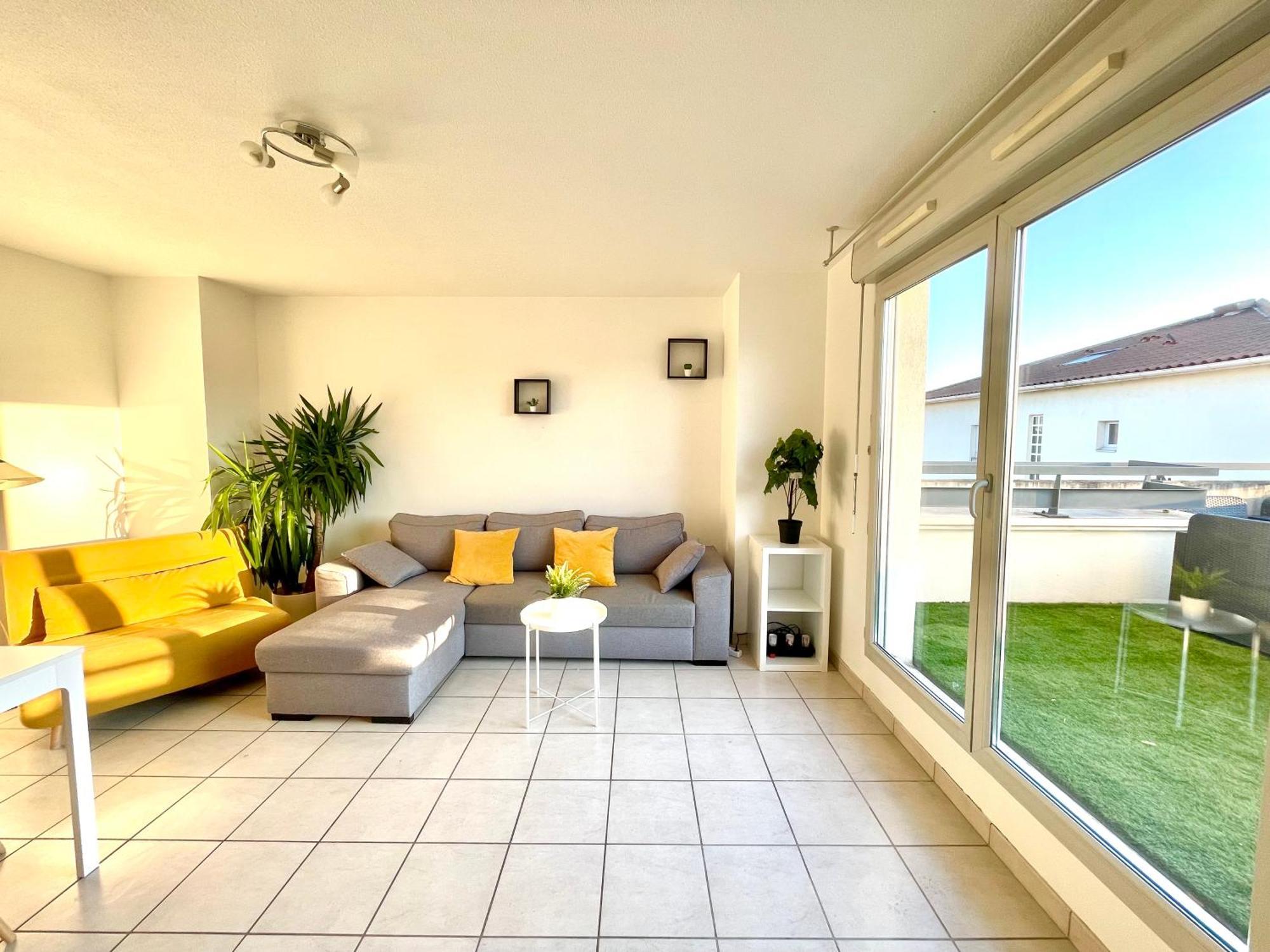 Bngo I Immense Rooftop Lyon I 2 Chambres, 4 Places Parkings, 2 Immenses Terrasses, 8 Personnes Exterior photo